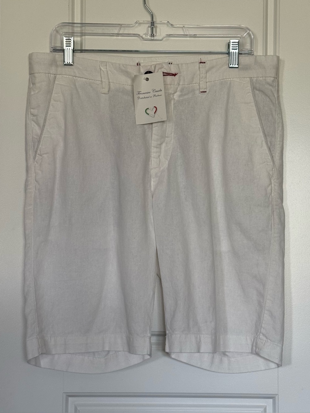 NWT men’s linen cotton blend shorts in white